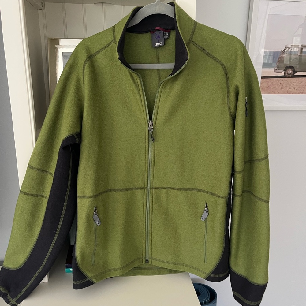 Ibex zip front mid layer. 100% wool